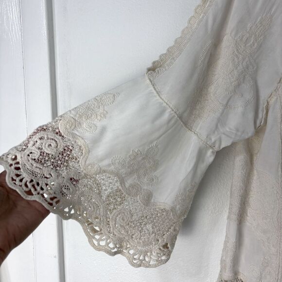 Democracy Cream Boho Lace M Top 3/4 Split Sleeve Embroidered CottageCore Romance - Picture 6 of 12